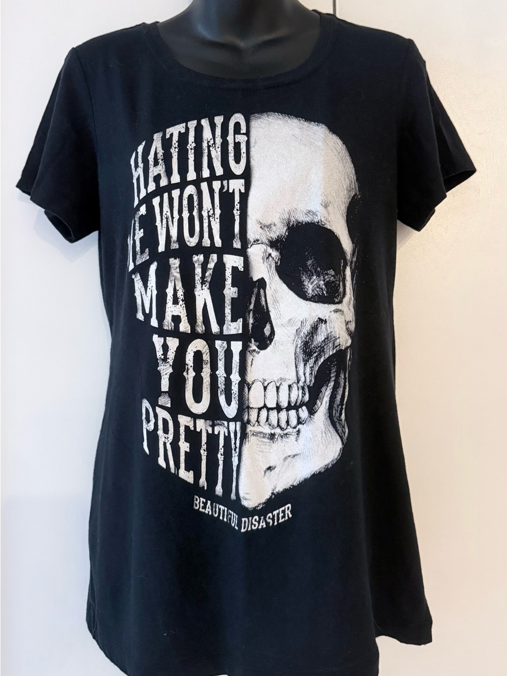 Beautiful Disaster Skull Tee - Beautiful Disaster